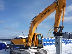 Экскаватор полноповоротный Hyundai 180 гидромолот